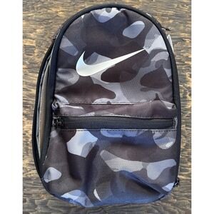 NEW Nike Camo Insulated Lunch Bag Black Camo 6 Liter Easy Clean Zip 9A2747 K11